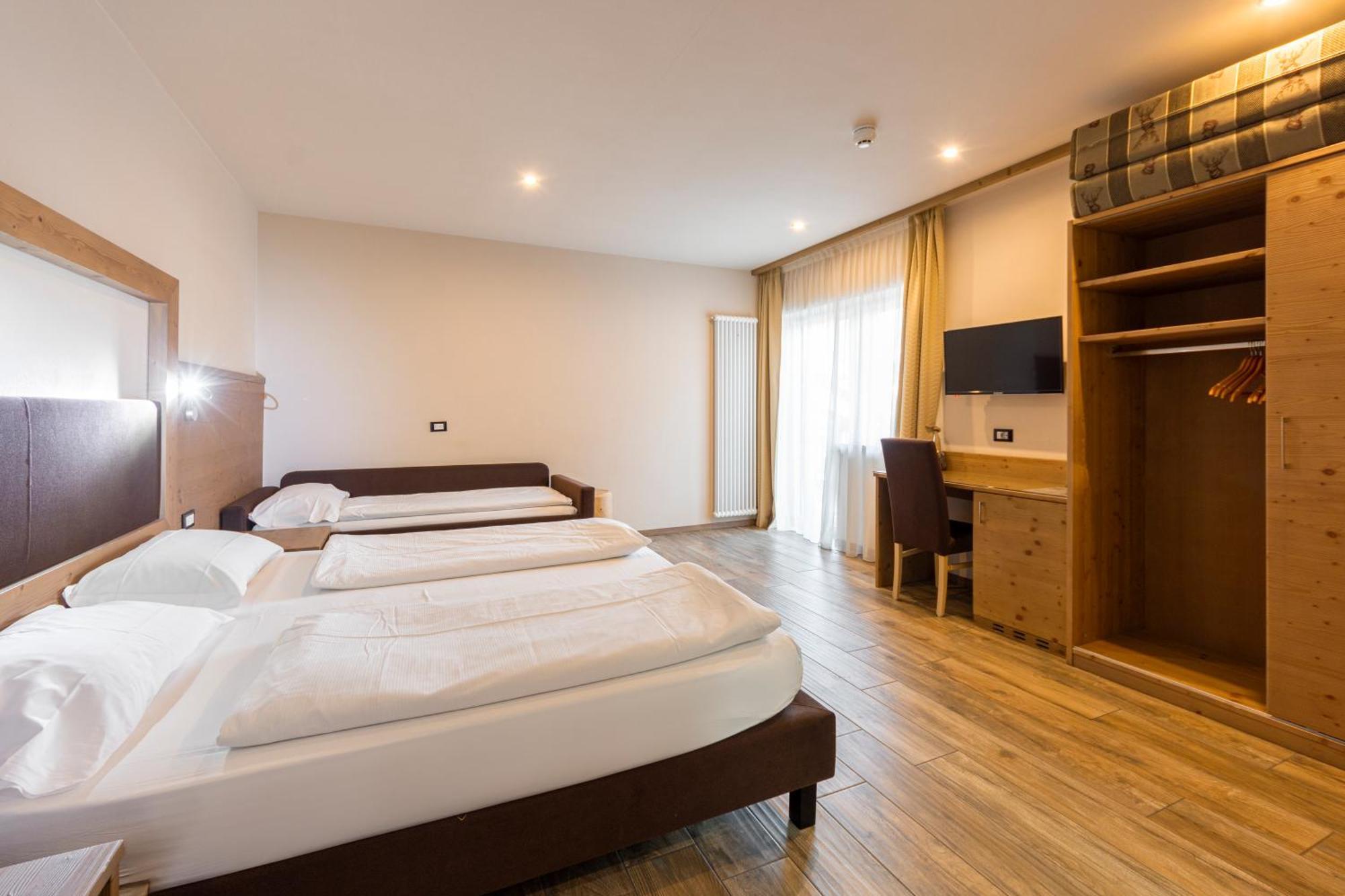 Park Hotel Avisio Soraga Kültér fotó